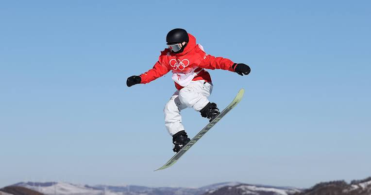 The Five Best Big Air Snowboarding Tricks